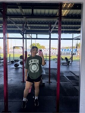 Nike Olive Green Graphic Short Sleeve Tee